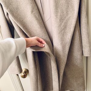 ANN TAYLOR NEVER WORN WINTER COAT medium